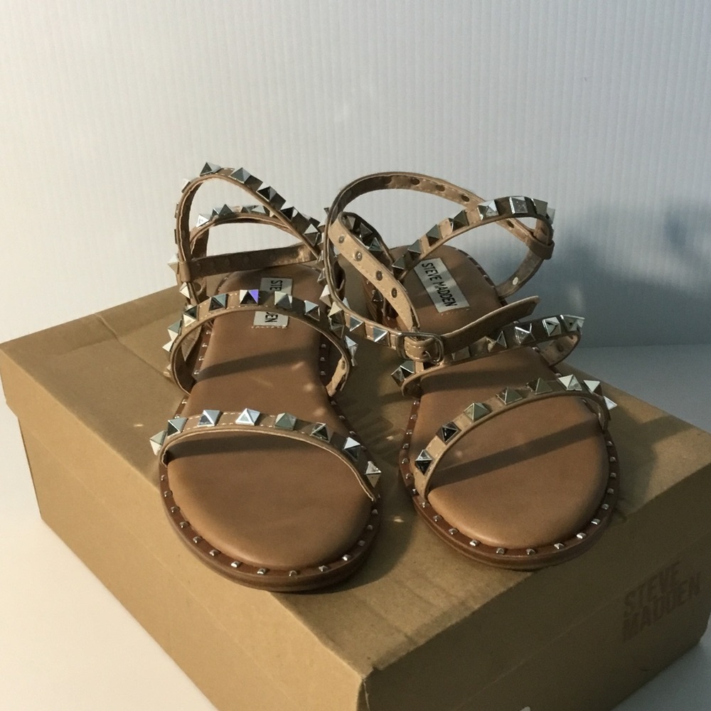 Steve Madden Nude Tan Pyramid-Stud Strappy Sandals